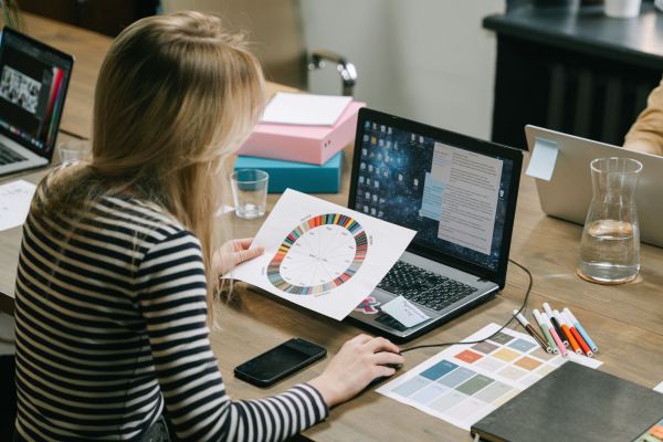 Plongée dans les Univers Infinis du Design : Guide Complet des Disciplines Essentielles à Connaitre