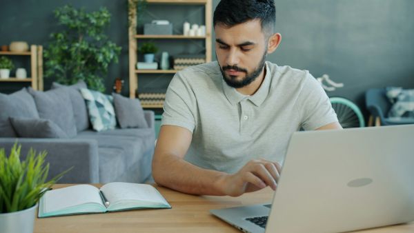 Télétravail : Chance Dorée ou Défi à Relever ?
